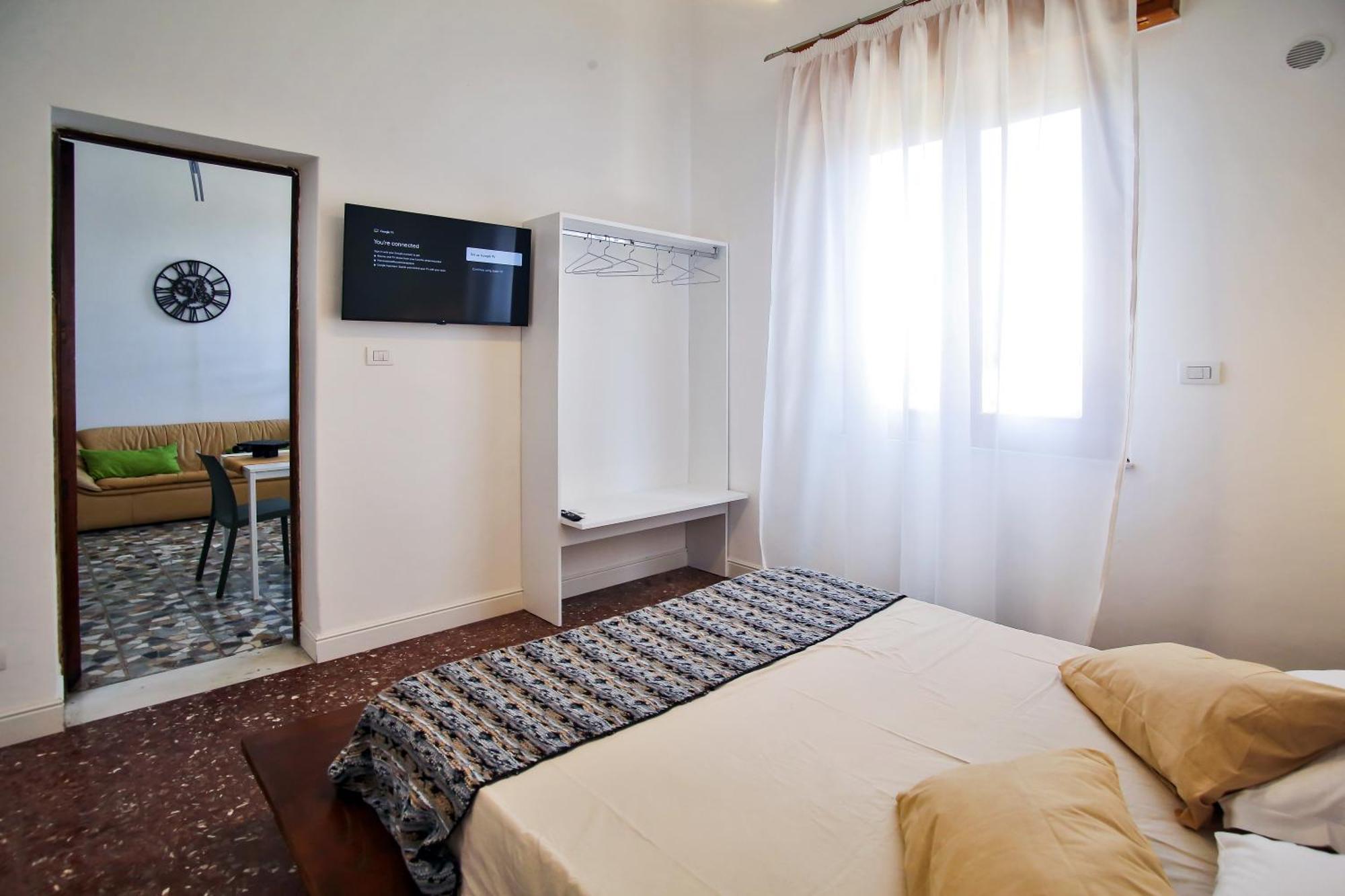 Tiritu Apartment *